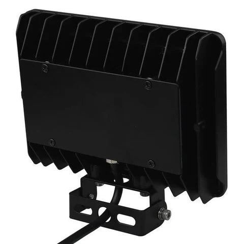 30W LED Flood Light - 3819 Lumens - 5000K Daylight - 100-277V - Yoke Mount - Black Housing - IP65 - UL & DLC Listed