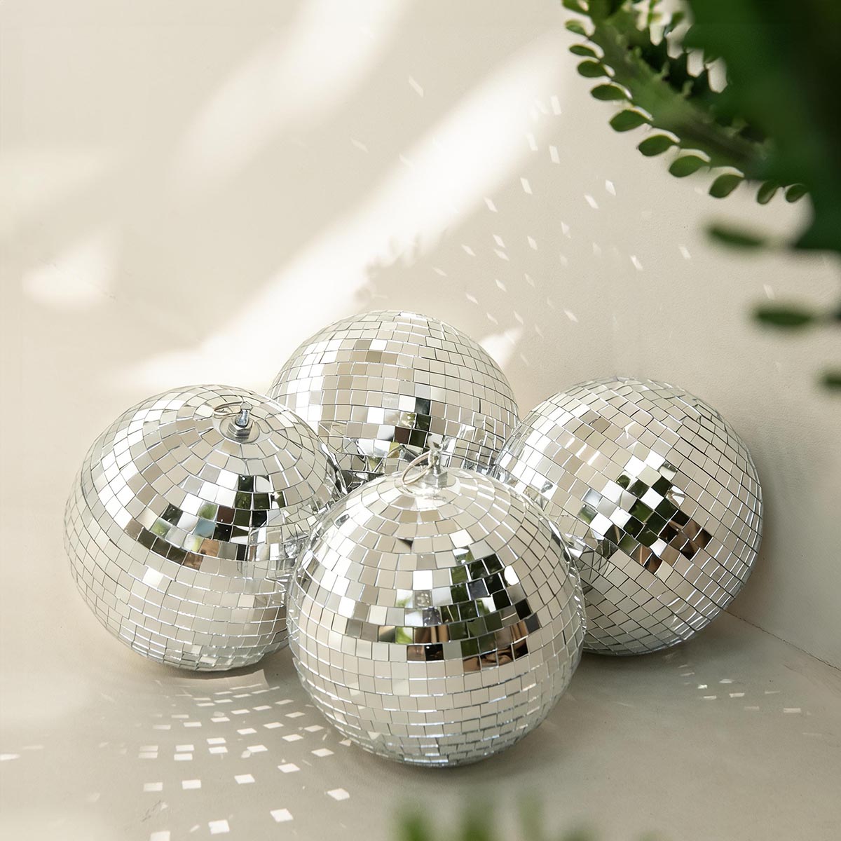 Yescom Silver Mirror Ball for 70s/80s Disco Parties Fashion Runway