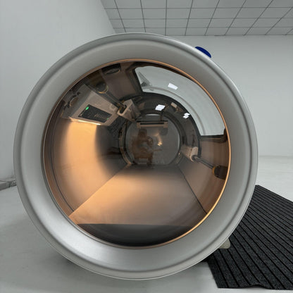 Airvida Ultra Hard Shell Lying Hyperbaric Chamber – 1.3–2.0 ATA