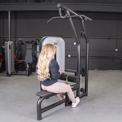 Vogue Lat/Low Row - Muscle D Fitness - Adjustable Seat - Pin Selectorized - Combo Back Machine