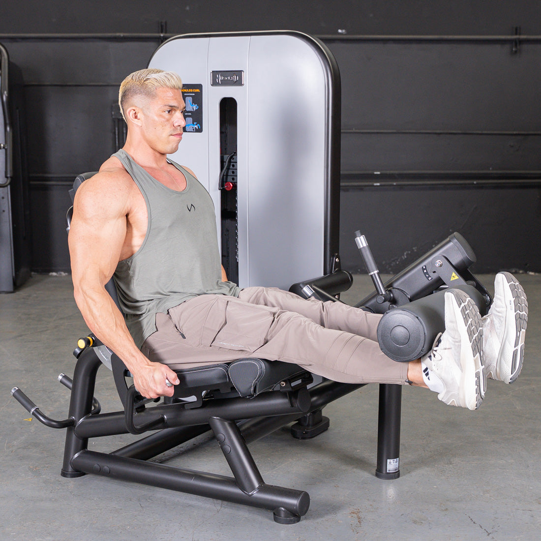 Vogue Leg Extension/Prone Leg Curl Combo - Muscle D Fitness - Seated - Adjustable - Pin Selectorized - Quads Hamstring Machine