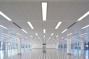 LED Linear High Bay Light, 2ft, 165W/140W/130W, CCT 4000K/5000K, 24,750 Lumens, 120-277 VAC